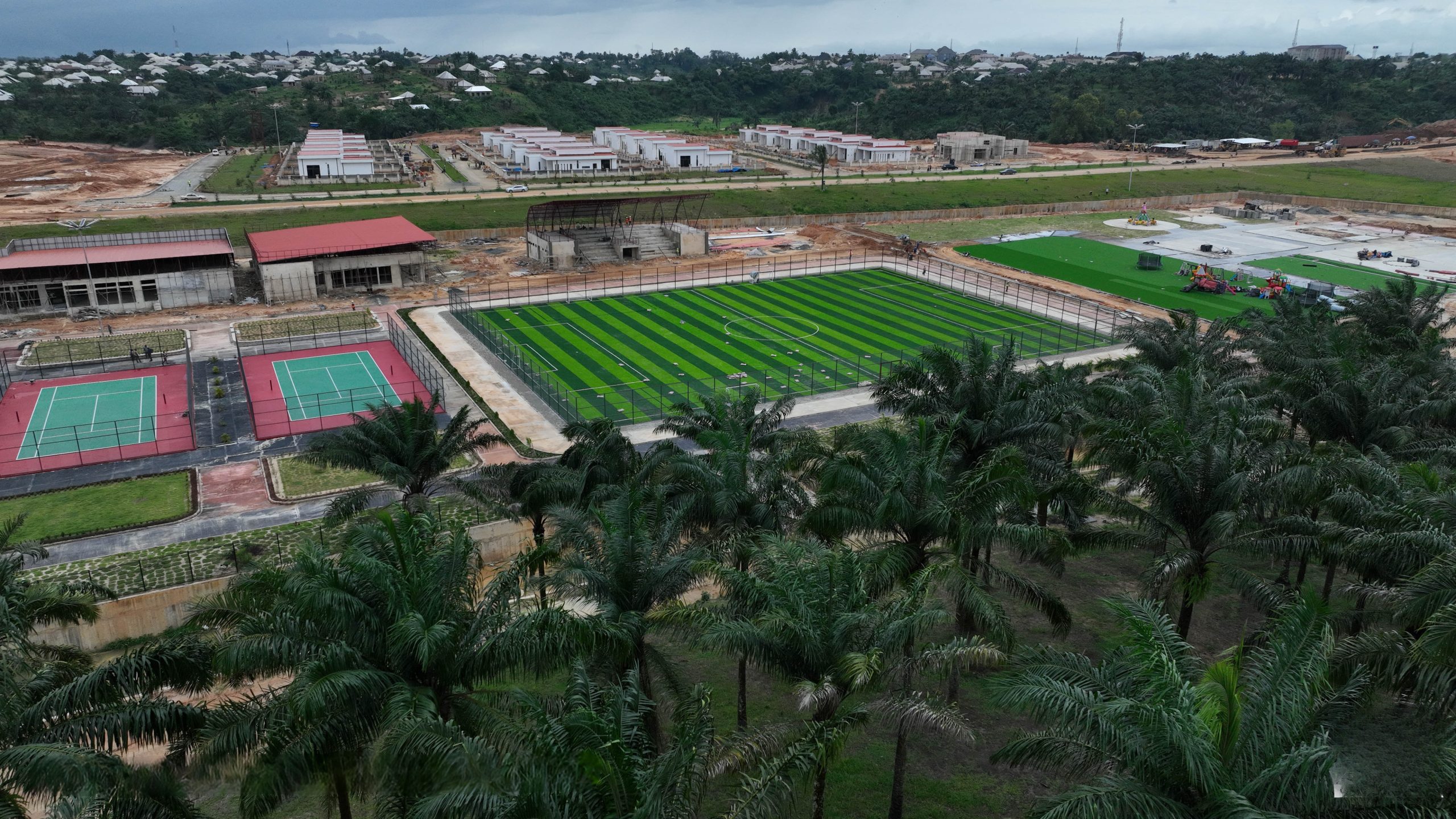 37558902-77c6-4e42-a7f9-b3ed9589981c